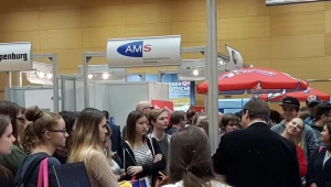 Maturklassen bei der Gewinnmesse